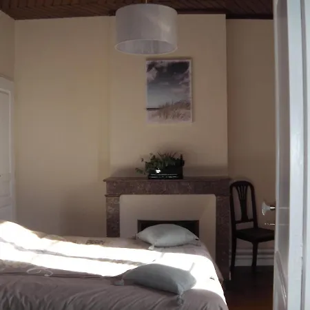 Aux Vieux Fours Bed & Breakfast 3*