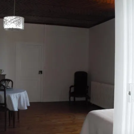 Aux Vieux Fours 3* Noaillac