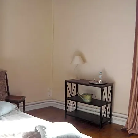 Aux Vieux Fours Bed & Breakfast
