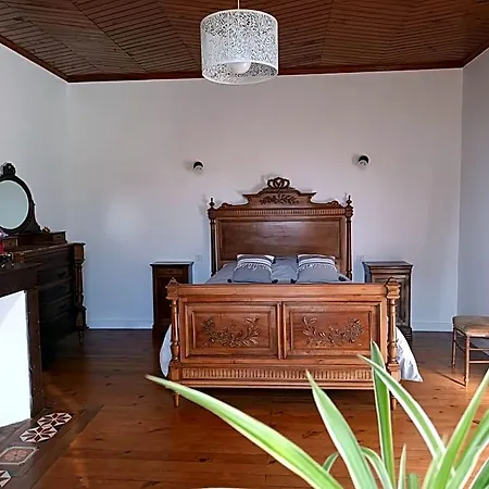 Aux Vieux Fours Bed & Breakfast 3*